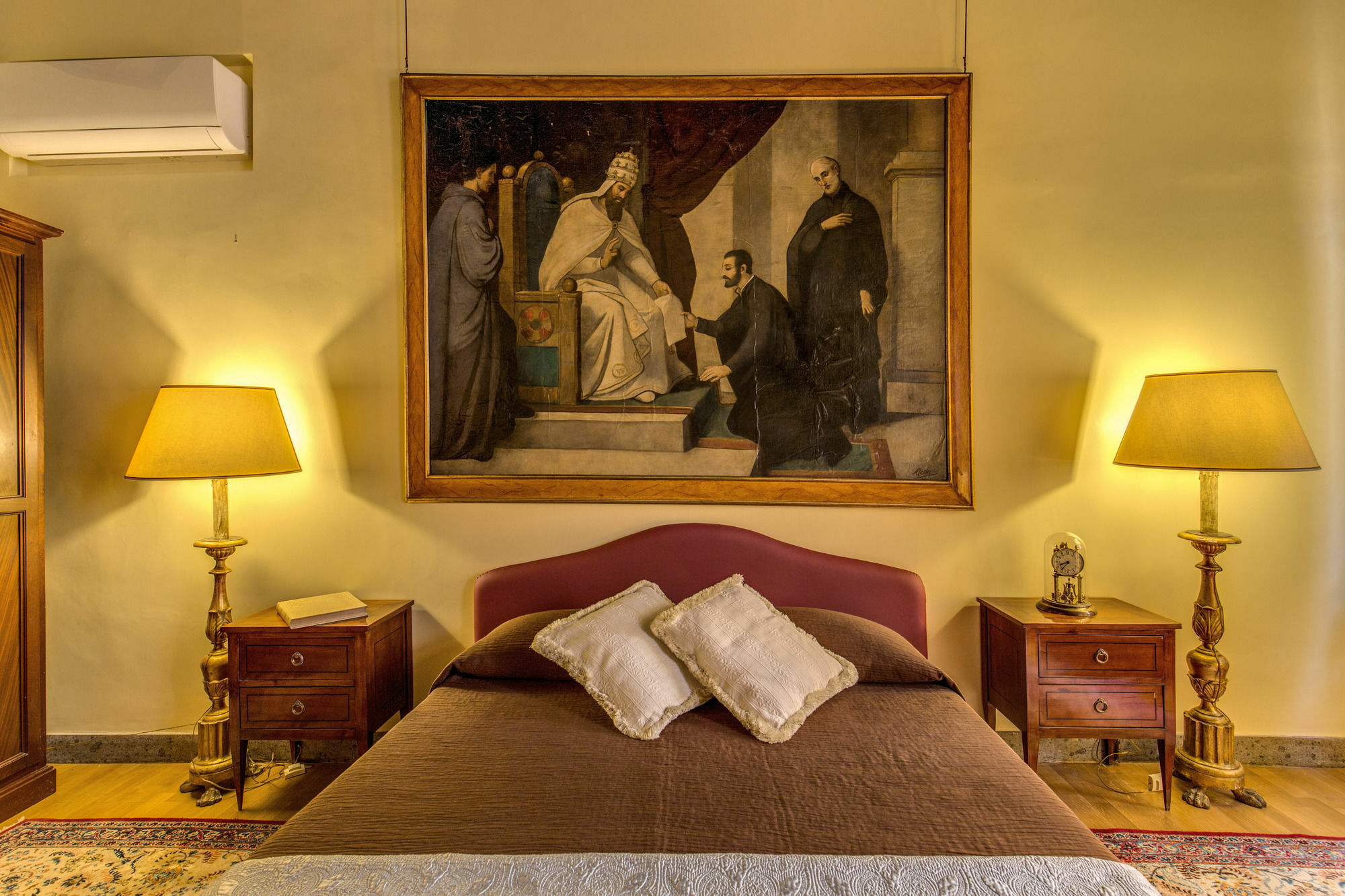 Apartment In Historic