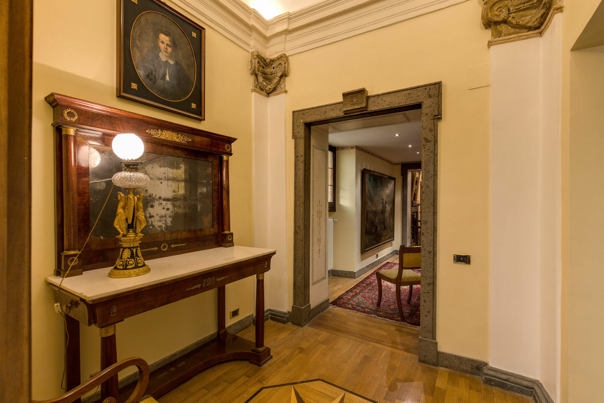 In Historic Apartment Rome